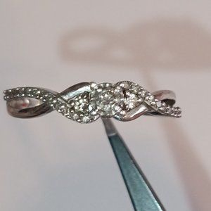 Diamond Promise Ring 1/4 CT tw Round- cut Sterling Silver